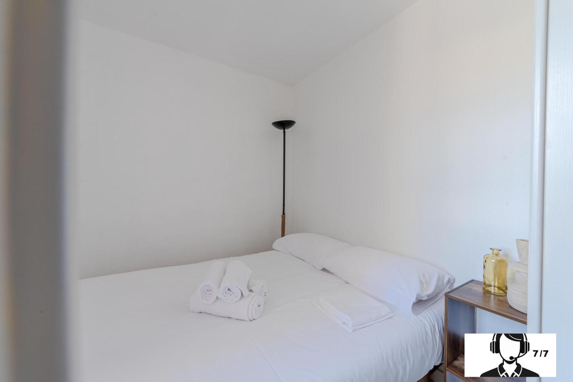 شقة L'Athlantis - Cosy With Terrace And Parking سان سيبريان المظهر الخارجي الصورة